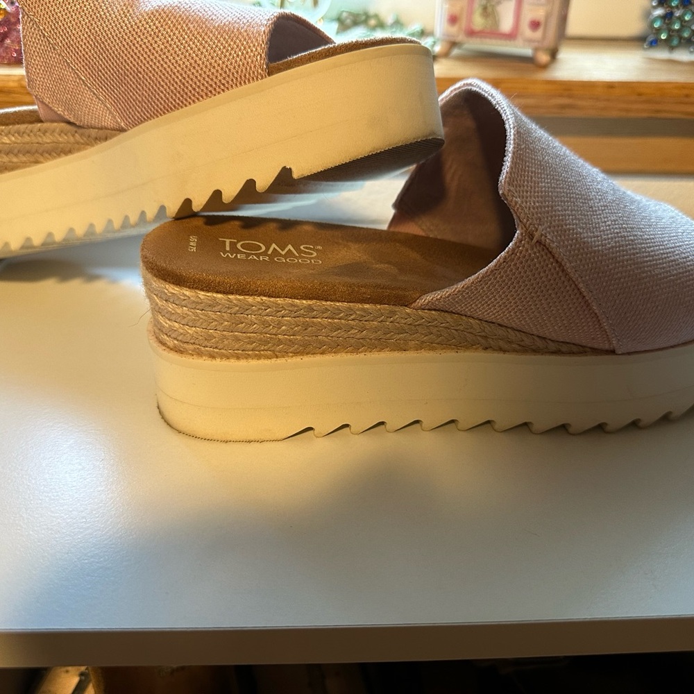 Toms Pink Mules Slip-On Comfort